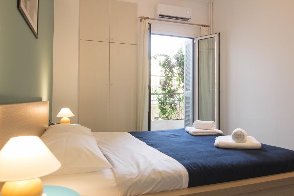 Athenian Blue - Family Apt 5' Minutes From Acropolis Museum Atenas Exterior foto