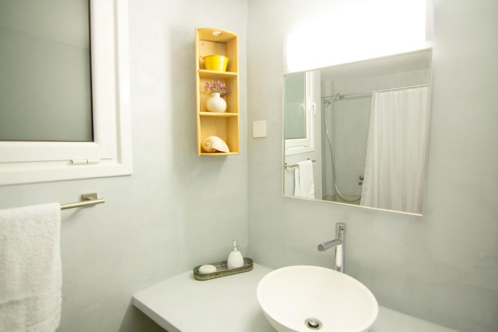 Athenian Blue - Family Apt 5' Minutes From Acropolis Museum Atenas Exterior foto
