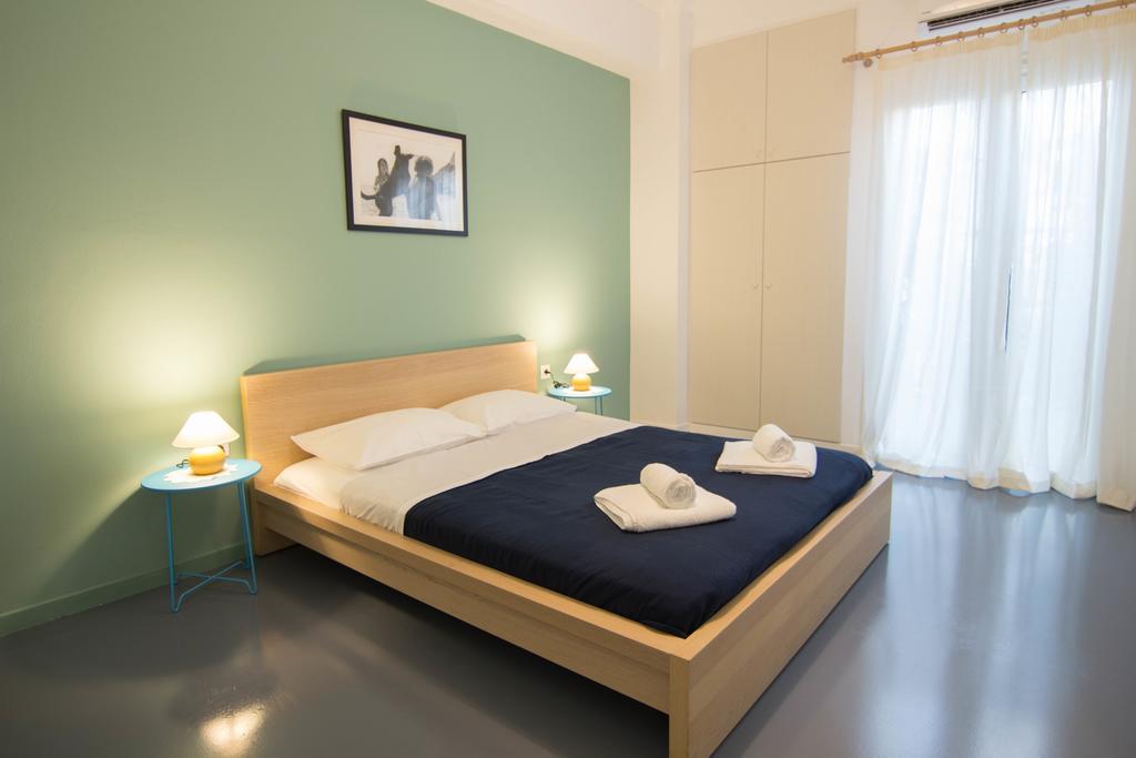 Athenian Blue - Family Apt 5' Minutes From Acropolis Museum Atenas Exterior foto